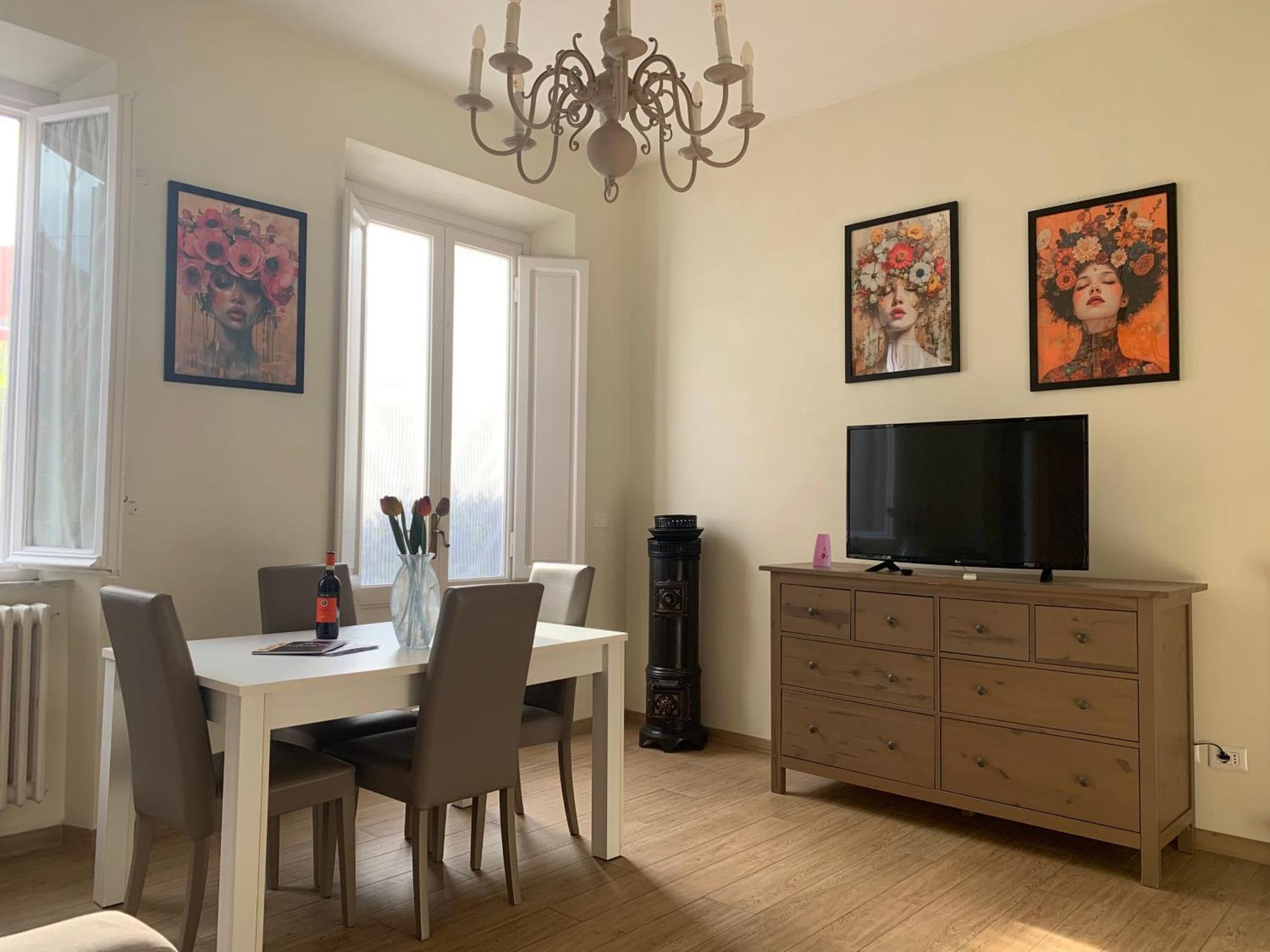 Violet - La Casa Del Pucci Apartment ลุคคา ภายนอก รูปภาพ